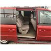 Image 40 : A7 --  2002 DODGE GRAND CARAVAN SPORT, Red, 185,323 KM