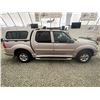 Image 12 : A2 --  2005 FORD EXPLORER SPORT TRAC 4X4, Silver, 233,783 KM   "NO RESERVE" ESTATE