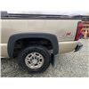 Image 25 : F2 --  2004 CHEVROLET SILVERADO EXT CAB 4X4, Brown, 287602 KM