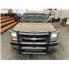 Image 7 : F2 --  2004 CHEVROLET SILVERADO EXT CAB 4X4, Brown, 287602 KM