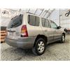 Image 14 : A12C --  2001 MAZDA TRIBUTE DX AWD, Brown, 385,207 KM "NO RESERVE"