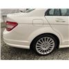 Image 31 : A1 --  2009 MERCEDES C230 4 MATIC AWD, White, 55,747 KMS   "NO RESERVE" DONATE A CAR