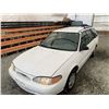 Image 4 : A12A --  1997 FORD ESCORT LX , White, 287,908 KM