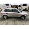 Image 13 : A12I --  2007 HYUNDAI TUCSON GLS, Silver, 236,933 KM "NO RESERVE"