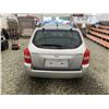 Image 19 : A12I --  2007 HYUNDAI TUCSON GLS, Silver, 236,933 KM "NO RESERVE"