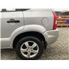 Image 25 : A12I --  2007 HYUNDAI TUCSON GLS, Silver, 236,933 KM "NO RESERVE"