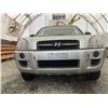 Image 5 : A12I --  2007 HYUNDAI TUCSON GLS, Silver, 236,933 KM "NO RESERVE"