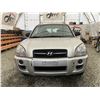 Image 6 : A12I --  2007 HYUNDAI TUCSON GLS, Silver, 236,933 KM "NO RESERVE"