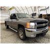 Image 9 : F3 --  2007 CHEVROLET SILVERADO 3500 CREW CAB 4X4, Silver, 197,680 KM