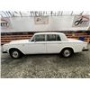 Image 23 : 0A --  1976 ROLLS ROYCE  SVR SILVER SHADOW, White, 111643 MILES TMU