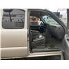 Image 30 : F6E --  2004 CHEVROLET SILVERADO 3500 CREW CAB 4X4 DUALLY, Silver, 205018 KM