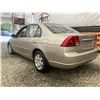 Image 20 : B6 --  2002 HONDA CIVIC, Gold, 121,005 KM