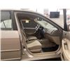 Image 36 : B6 --  2002 HONDA CIVIC, Gold, 121,005 KM