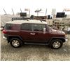 Image 13 : C6B --  2007 TOYOTA FJ CRUISER 4X4, Red, 151850 KMS