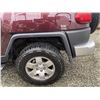 Image 25 : C6B --  2007 TOYOTA FJ CRUISER 4X4, Red, 151850 KMS
