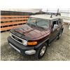 Image 4 : C6B --  2007 TOYOTA FJ CRUISER 4X4, Red, 151850 KMS