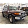Image 9 : C6B --  2007 TOYOTA FJ CRUISER 4X4, Red, 151850 KMS