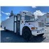 Image 8 : 0B --  1999 BLUEBIRD 3800, WHITE, 399,676 KMS