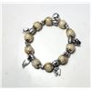 Image 1 : 21)  NATURAL CREAM COLORED AGATE BRACELET