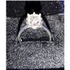 Image 3 : 1 CT MOISSANITE 925 ST SILVER RING. TESTED FOR MOISSANITE
