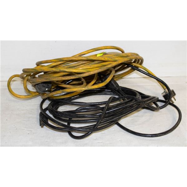 LOT OF 2 EXTENTION CORDS