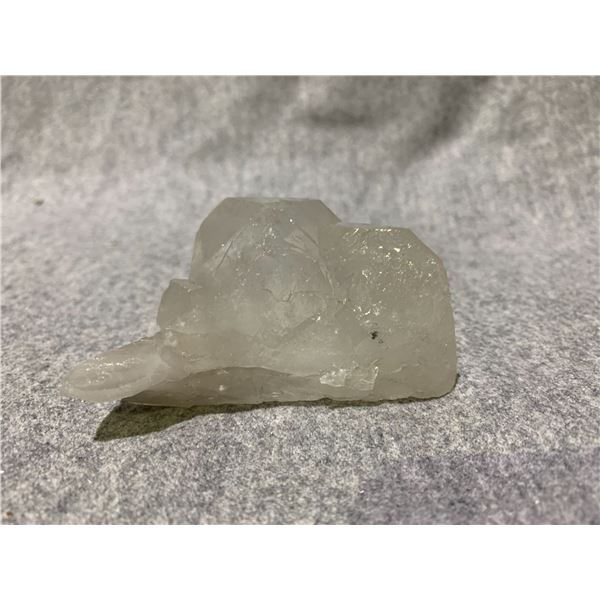 CLEAR QUARTZ CLUSTER RETAIL $369