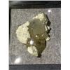 Image 2 : RARE GREEN FLUORITE WITH CRYSTAL SPECIMEN RETAIL $1,800
