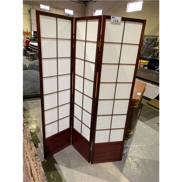 3 PANEL FOLDING ROOM DIVIDER