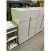 Image 2 : MODERN 4 DRAWER DRESSER