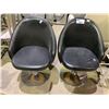 Image 2 : 2 MODERN CHROME BASE CHAIRS & STOOL