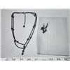 Image 1 : black necklace and earrings