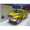 Image 3 : 1st year International 4400 "Industries 1st high performance truck" model