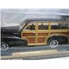 Image 2 : 1948 Chevrolet Fleet master Woody Wagon model on display board