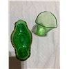 Image 3 : Uranium glass measuring cup and green glass serving dish