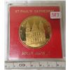 Image 1 : St. Paul’s Cathedral medal. Brass. Housed in a hard plastic holder