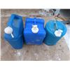 Image 1 : 3 water jugs