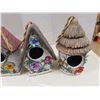Image 3 : 4 ceramic bird houses