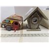 Image 2 : Lot of 3 wooden bird houses