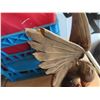 Image 5 : wooden eagle statue - 13.5"H - chip on wing