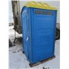 Image 2 : portapotty/toilet