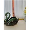 Image 2 : Blue Mountain Pottery - swan