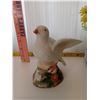 Image 6 : Pair of white birds ornament