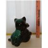 Image 2 : Blue Mountain Pottery - Cat with neck bow & ball of yarn