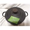 Image 2 : Cast iron cooking pot - 8.5" lid
