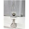 Image 4 : #1 clear glass oil lamp, w/ chimney