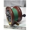 Image 5 : "Peetz" wooden fishing reel alarm clock - works