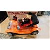 Image 3 : SHAKING CLASSIC CAR, JAPAN, TIN TOY, UNUSED IN BOX