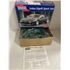 Image 3 : Model Kit by Monogram Lotus Es Prit sport 300 Damage on box