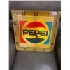 Image 2 : Pepsi clock Vintage working condition 16"x16"