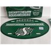 Image 3 : 2 Saskatchewan Roughriders signs and pin